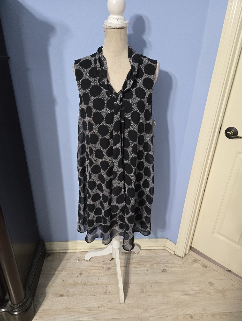 Connected Apparel Size 10 Dress